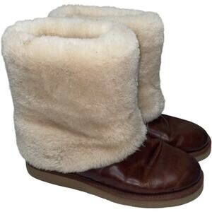 UGG Patten Chestnut Brown Leather Shearling Cuff Boots     Size: US 9